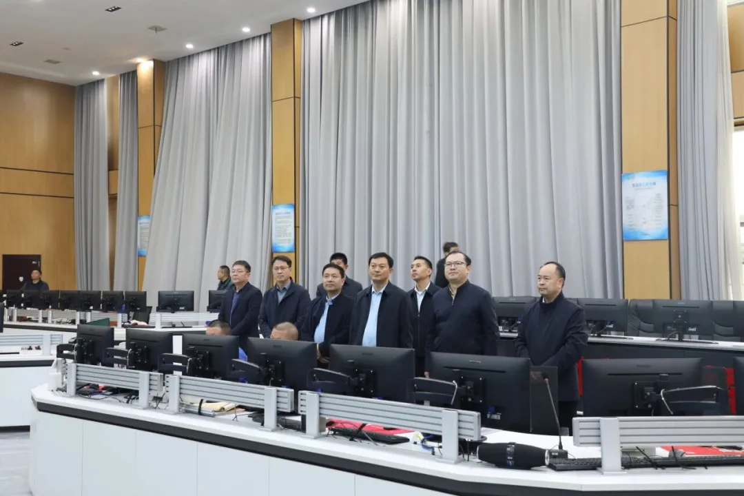 1764901348884776.jpg 1764901348884776.jpg